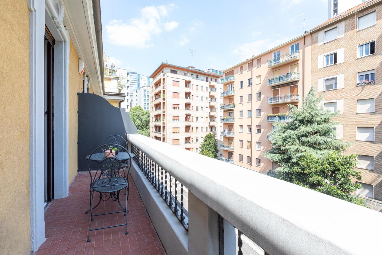 Centrale Suite With Balcony - Top Collection Milão Exterior foto